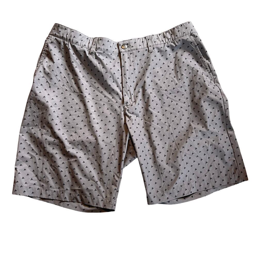 Adidas Golf Shorts.  Men's Gray with Adidas Pattern.  Pockets,  Size 40
